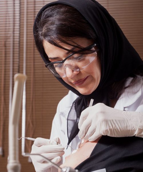 دکتر ظریف متخصص دندانپزشکی در مشهد